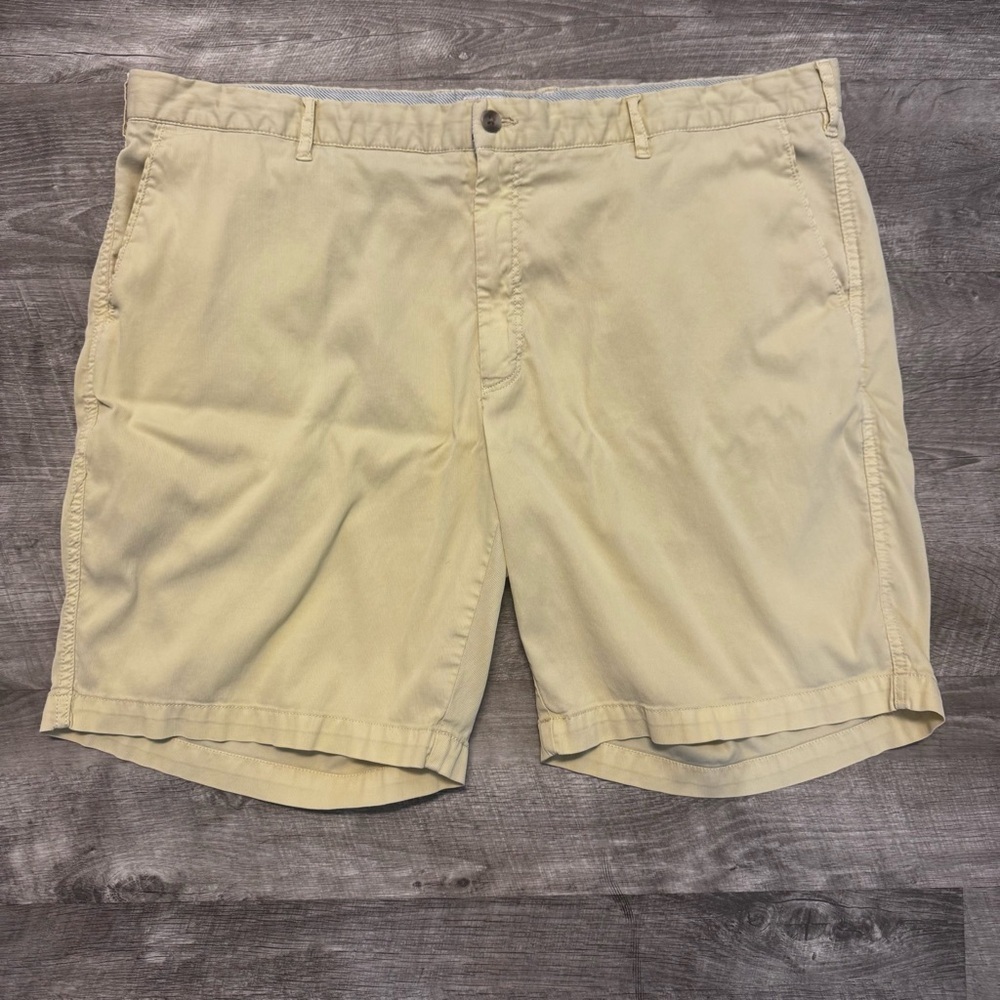 Peter Millar Bedford Cotton Blend Yellow Micro Stripe Shorts Mens Sz. 42